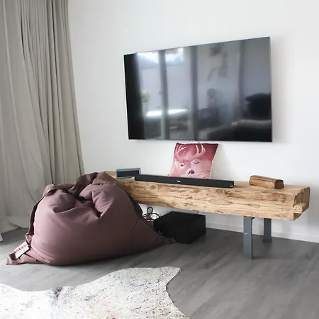 Hochwertige Sonneninsel Mit Aussicht