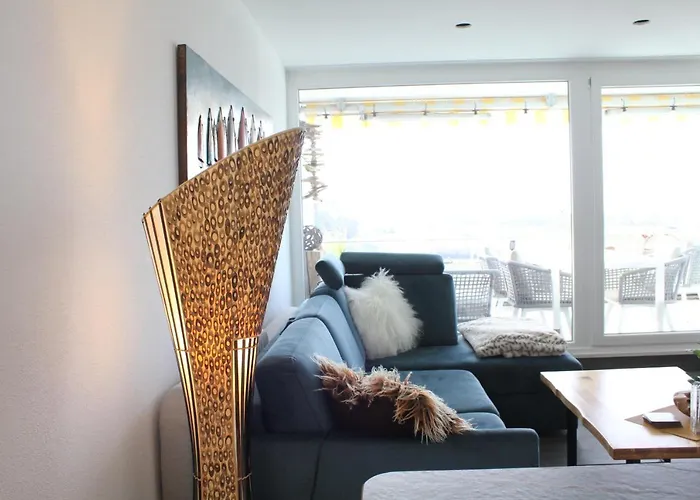 Hochwertige Sonneninsel Mit Aussicht