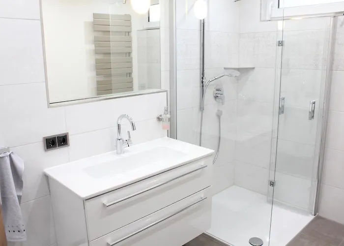 Hochwertige Sonneninsel Mit Aussicht Appartement *