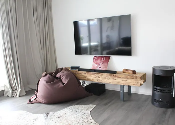 Hochwertige Sonneninsel Mit Aussicht